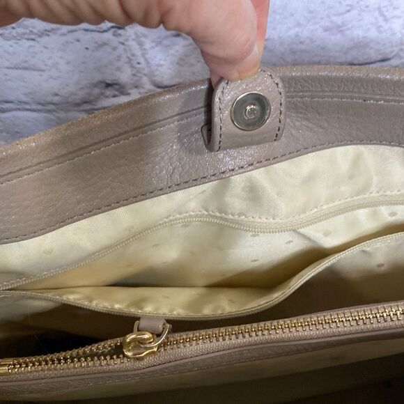 Kate Spade Chain and Leather Strap Magnetic Closure Gray Tan Tote Handbag Purse - Picture 8 of 16